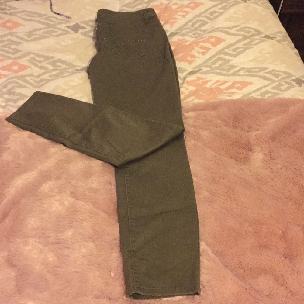 🚨🚨SALE::Pants🚨🚨